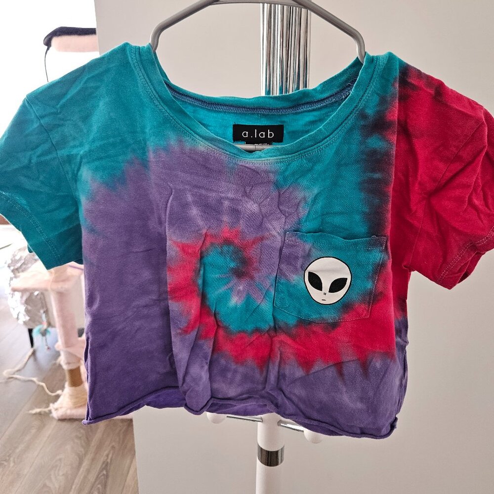 Crop Tee